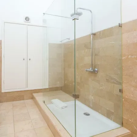 Majestic Fanqueiros Apartment